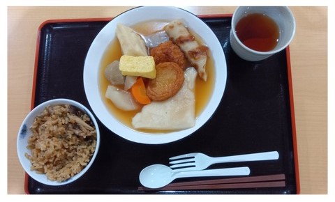 寒い日に食べたくなるものと言えば…..？(住吉）